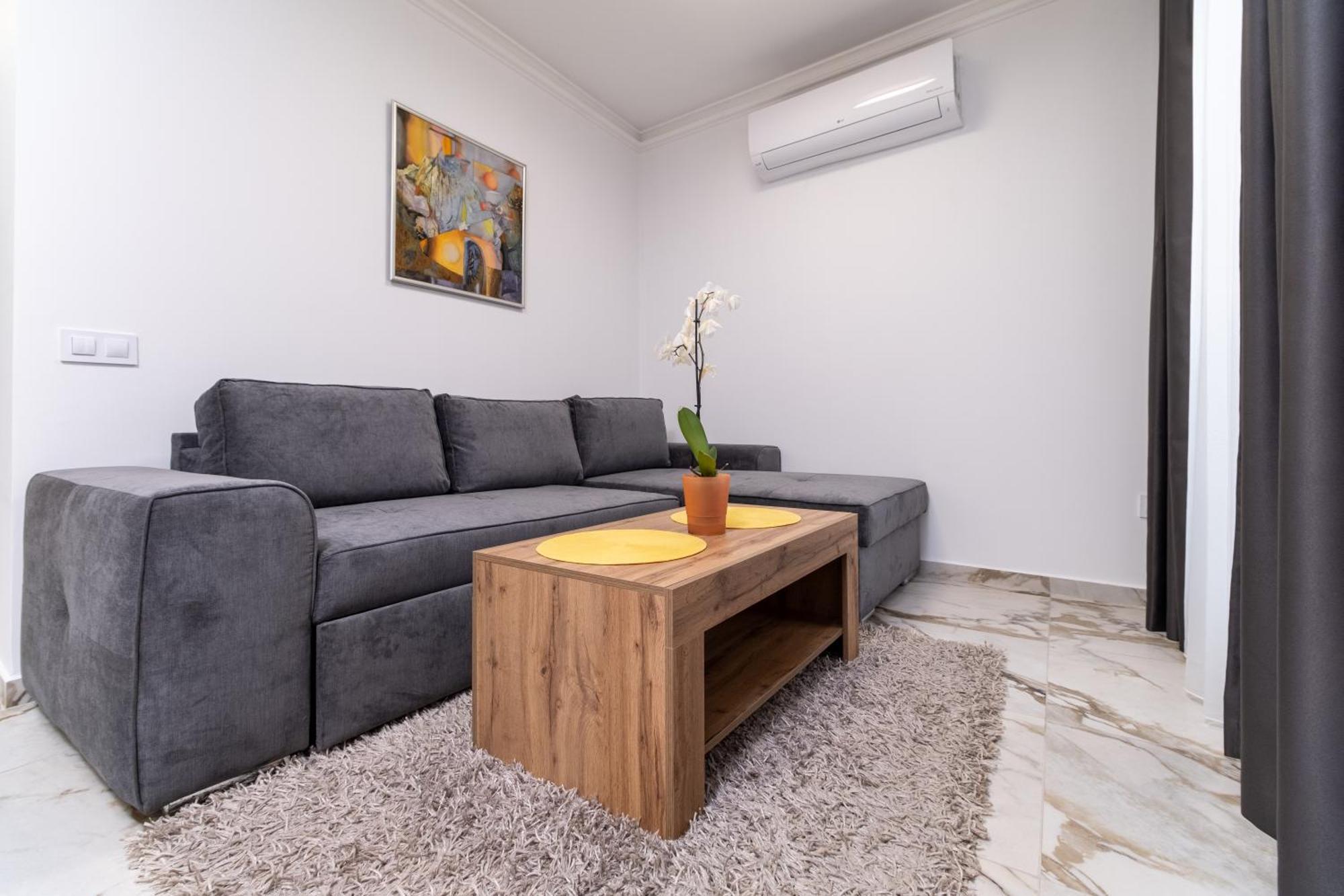 Modern 1-bedroom Φιλιππούπολη